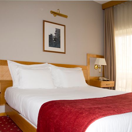 Hotel Rainha D. Amelia, Arts & Leisure คาสเตโลแบรนโค ภายนอก รูปภาพ