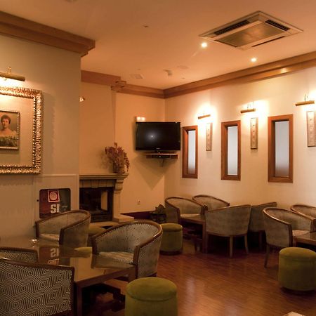 Hotel Rainha D. Amelia, Arts & Leisure คาสเตโลแบรนโค ภายนอก รูปภาพ